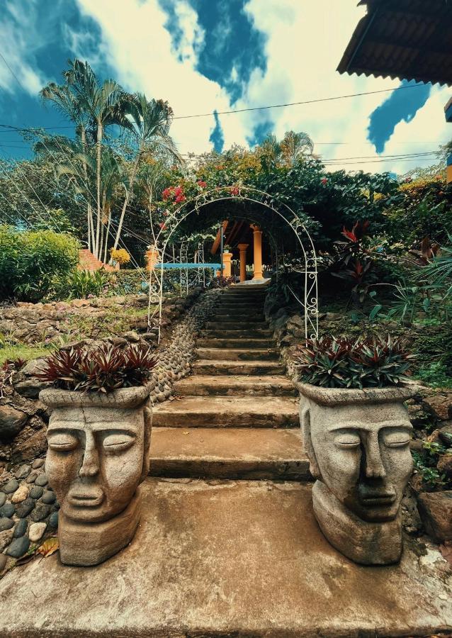 Siwo Art Guesthouse Playa Ocotal Buitenkant foto