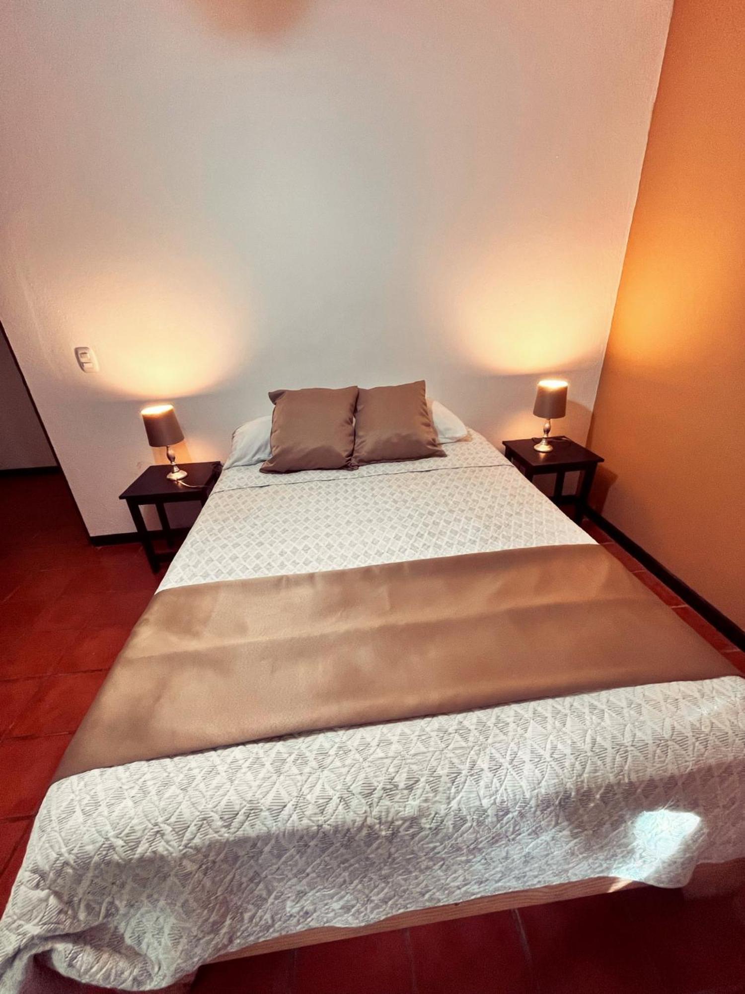 Siwo Art Guesthouse Playa Ocotal Buitenkant foto