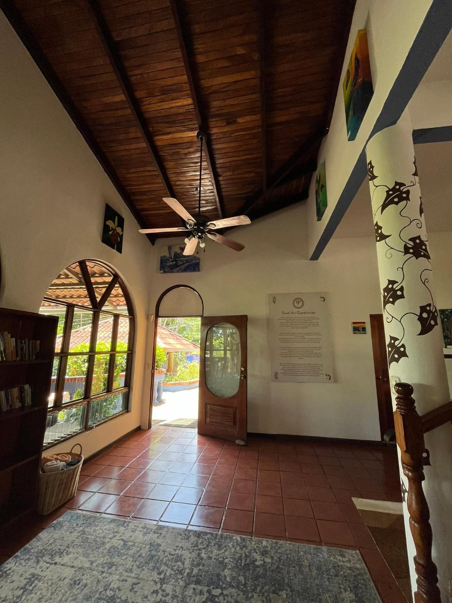 Siwo Art Guesthouse Playa Ocotal Buitenkant foto